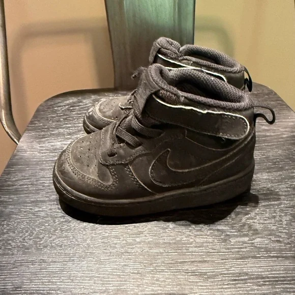 NIKE Shoes Toddler 7C COURT BOROUGH MID 2 Black Leather Sneakers CD7784-001 - Picture 3 of 10